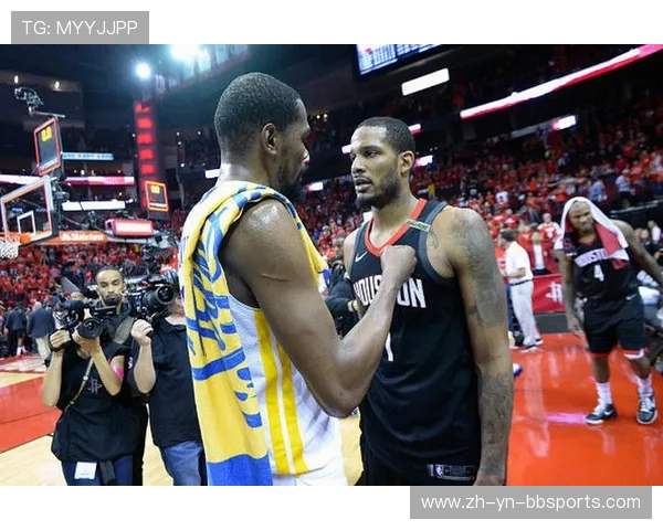 火箭队阿里扎球员照片及职业生涯亮点介绍